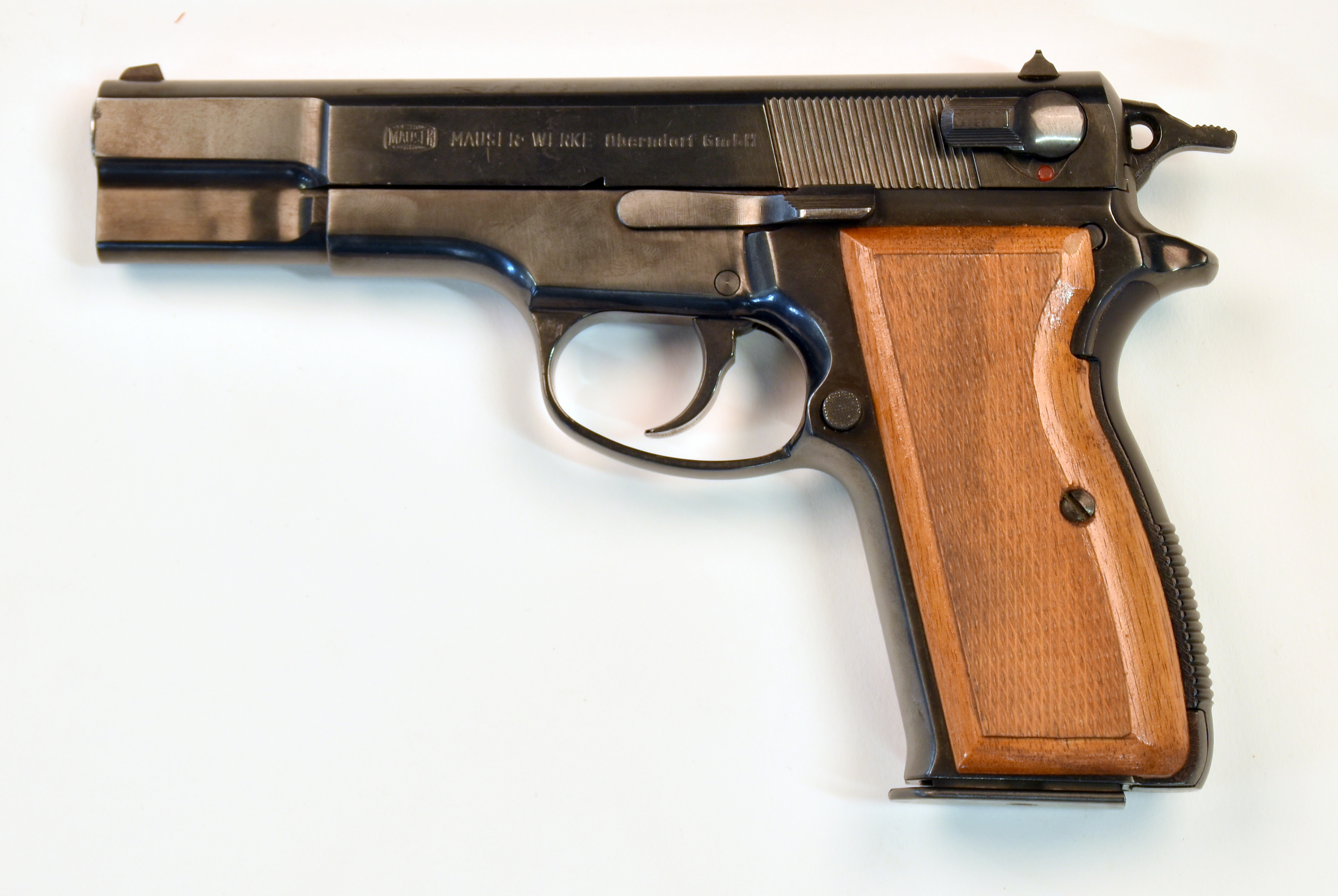 Описание объекта - Mauser 90 DA, 9 mm Luger, #90023811, B.
