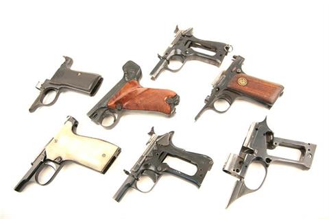 Gripframe-bundle lot pocket pistols