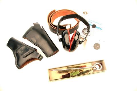 Gun accessories-bundle lot (for handguns)