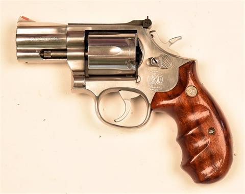 Smith & Wesson Mod. 686-1, .357 Mag., #AWU6404, § B