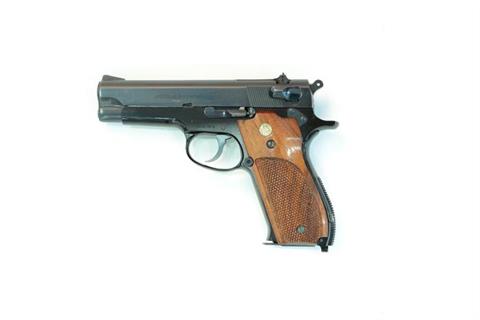 Smith & Wesson, Mod. 39-2, 9 mm Luger, #A154577, §B