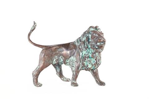 Bronze lion sculpture by Fritz Behn