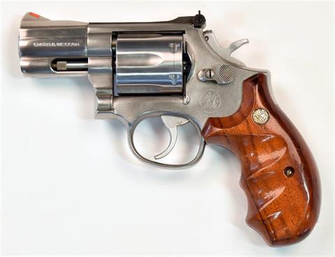 Smith & Wesson, Mod. 686-3, .357 Mag, #BBWO584, § B