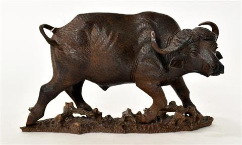 hand carved sculpture Cape buffalo