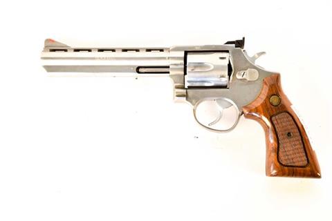 Taurus .357 Magnum, #LC605235, § B (W 1580-13)