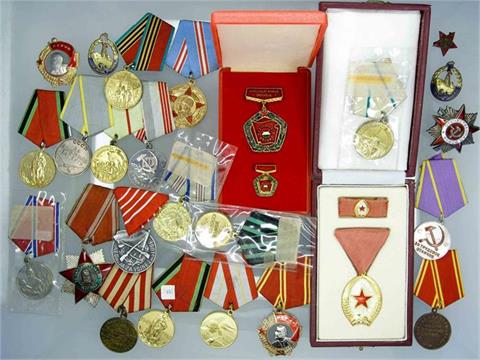 Eastern block, decorations of the USSR and Eastern block - bundle lot