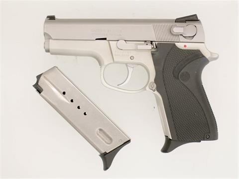 Smith & Wesson model 6906, 9 mm Luger, #THB6065, § B Z