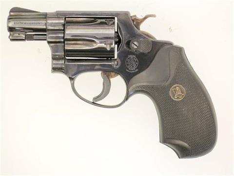 Smith & Wesson model 36, .38 Spl, #J552283, § B