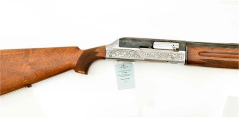 semi-auto shotgun Breda - Brescia, 12/70, #SL585584, § B