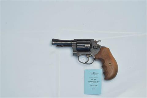 Smith & Wesson model 36, .38 Special, #733234, § B
