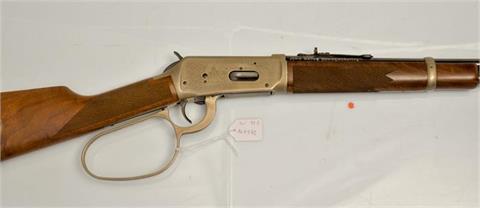 lever action Winchester model 94, model "John Wayne", .32-40 Win., #JW2072, § C