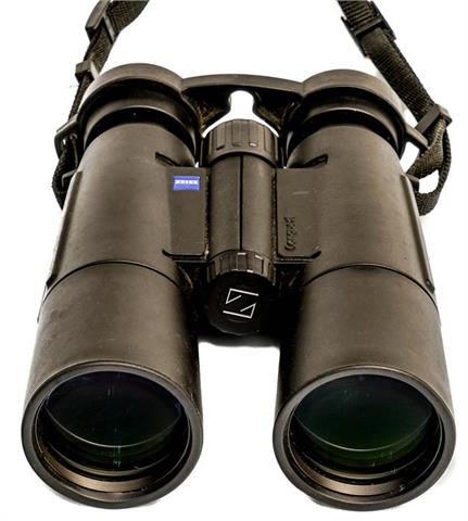 binoculars Zeiss model Conquest 10x50 T*