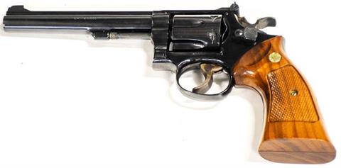 Smith & Wesson model 17-4, .22 lr, #25K4578, § B accessories