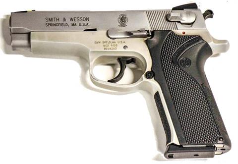 Smith & Wesson  Mod.910S, 9 mm Luger, #BEM4253, § B Zub