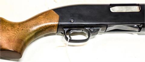 Vorderschaft-Repetierflinte Winchester Mod. Defender, 12/76, #L1556525, § A