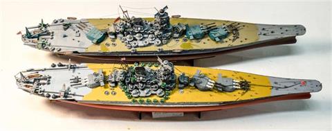 Modell-Konvolut von 2 Japanischen Schlachtschiffen