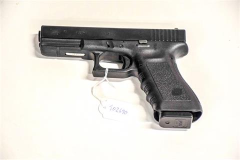Glock 17gen3, 9 mm Luger, #FSY742, §B (W 581/859-2017)
