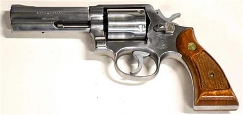 Smith & Wesson model 681, .357 Magnum, #AAF9696, § B
