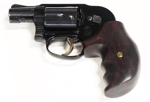 Smith & Wesson model 38, .38 spl., #429J66, § B