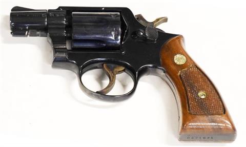 Smith & Wesson model 10-5, .38 spl., #D471671, § B
