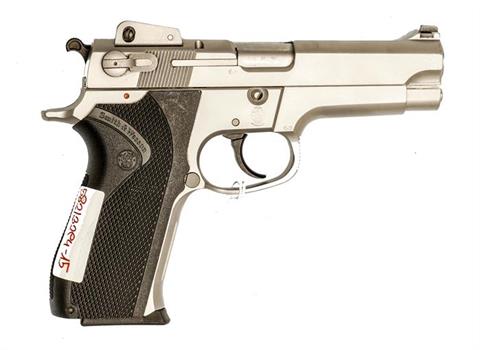 Smith & Wesson Mod. 5906, 9 mm Luger, #VZE8644, § B (W3294-15)