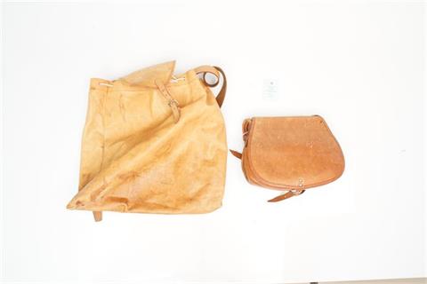 leather rucksack and cartridge bag, bundle lot