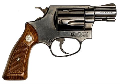 Smith & Wesson model 36, .38 Special, #J538601, § B Z
