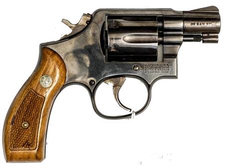 Smith & Wesson model 10-9, .38 Spc., #BBU6178, § B accessories