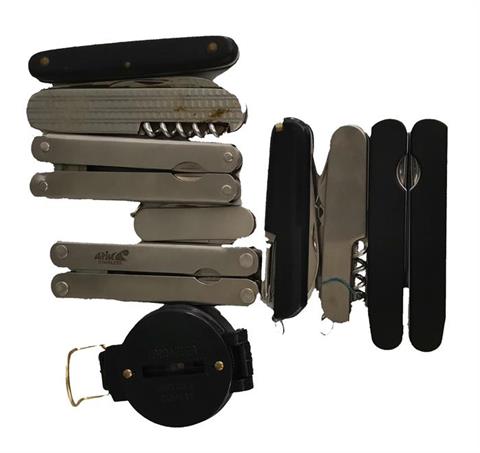 Universal tools and folding knives- bundle lot, 6 items