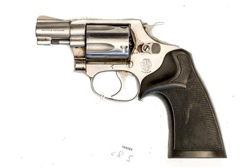 Smith & Wesson model 60, 38 Spec., #R303114, § B