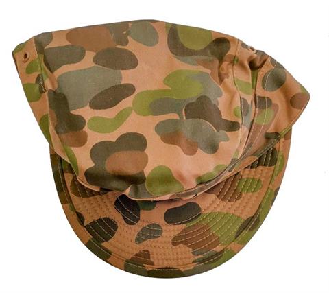 camouflage Base caps - 10 items