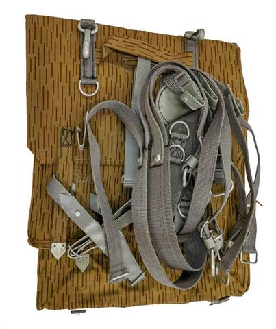 haversack and carrying harnesses, NVA - GDR