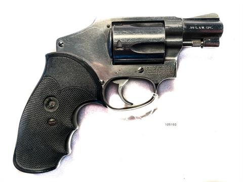 Smith & Wesson model 640, .38 Special, #BKE0429, § B (W 2820-15)
