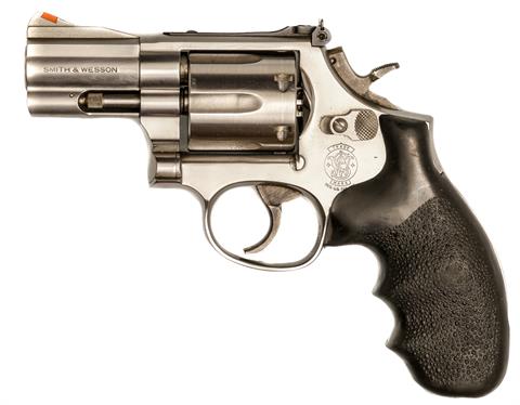 Smith & Wesson Mod. 686-4, .357 Mag., #BST0273, § B (W 528-18)