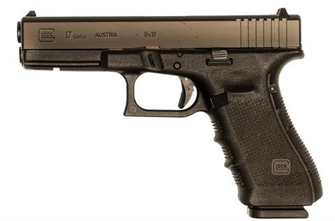 Glock 17gen4, 9 mm Luger, #YBE479, § B accessories