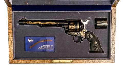 Colt Single Action Army, commemorative model "1 of 1000", .44-40 Win., with exchangeable cylinder # 3631 .44-40 Win., #SA53687, § B, accessories