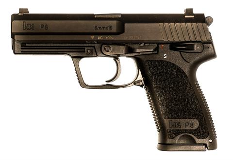 Heckler & Koch P8, 9 mm Luger, #115-001761, § B accessories
