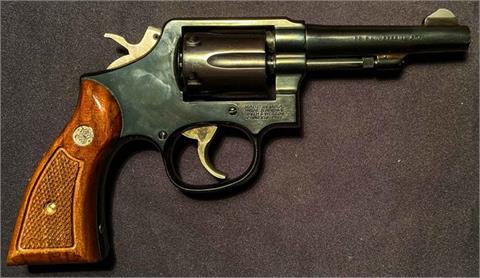 Smith & Wesson Mod. 10, .38 Spec. #AZL9564, § B, (W3395-16)
