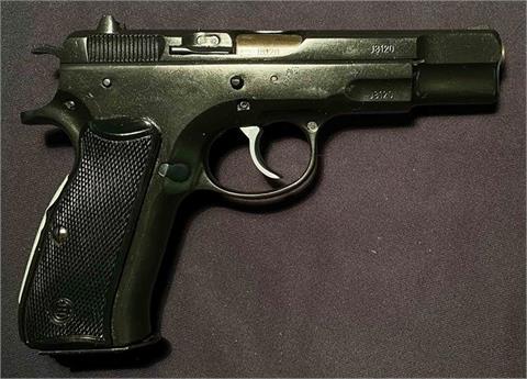 CZ 75, 9mm Luger, #J8120, § B, (W3814-16)
