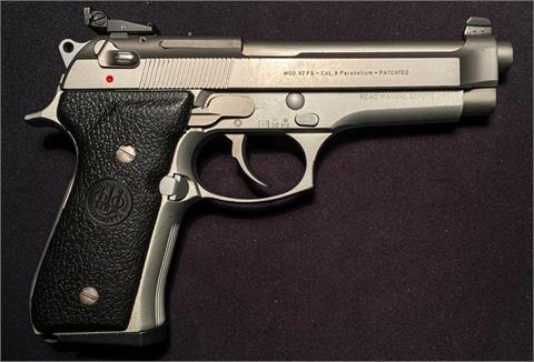 Beretta 92FS, 9mm Luger, #L89572Z, § B Zub