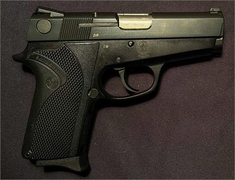 Smith & Wesson Mod. 3914, 9 mm Luger, #TJB8042, § B