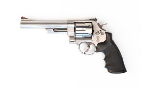 Smith & Wesson model 629-6, .44 Magnum, #CJP9939, § B (W 2974-18)