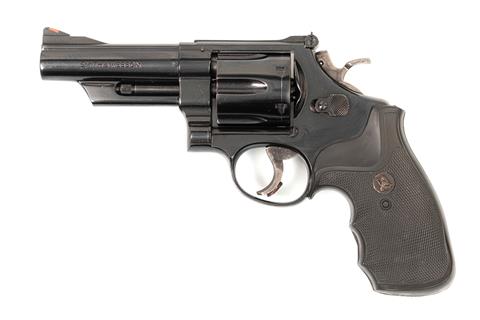 Smith & Wesson Mod. 25-5, .45 Colt, #N679965, § B Zub