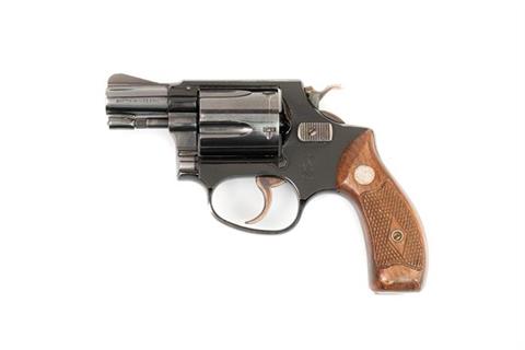 Smith & Wesson model 37, .38 Spl, #81732, § B