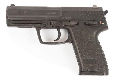 Heckler & Koch USP, 9 mm Luger, #24-031190, § B (W 3065-19)