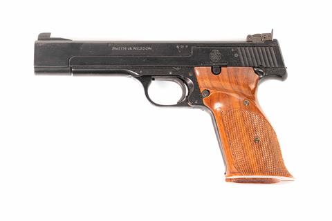 Smith & Wesson model 41, .22 lr, #91601, § B accessories