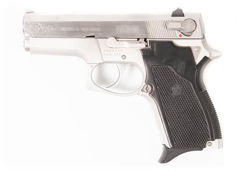 Smith & Wesson Mod. 669, 9 mm Luger, #TBB2677, § B (W 352-17)