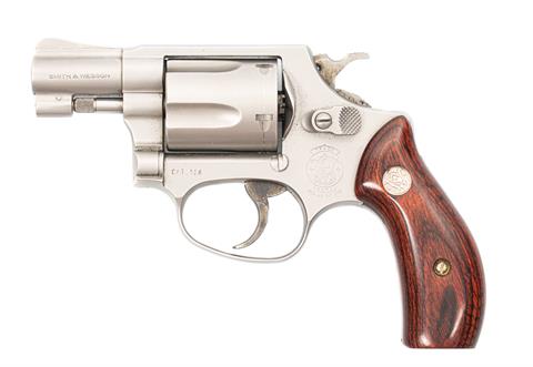 revolver, Smith & Wesson 60, special model "Lady Smith", 38 Special, #BSM2630, § B +ACC