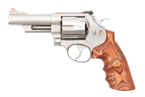 Revolver, Smith & Wesson 629-1, 44 Mag, #AHY8733, § B (W 2279-18)
