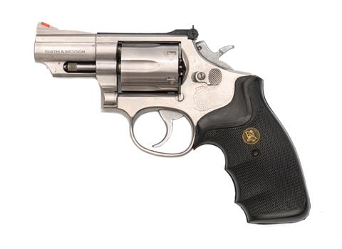 Revolver, Smith & Wesson 66-2, 357 Mag., #ALV6734, § B